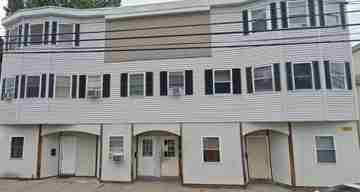 featured image of 37 Center St