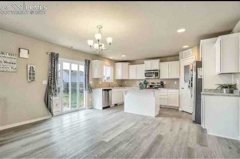 3654 Saguaro Cir - Photo 5 of 15