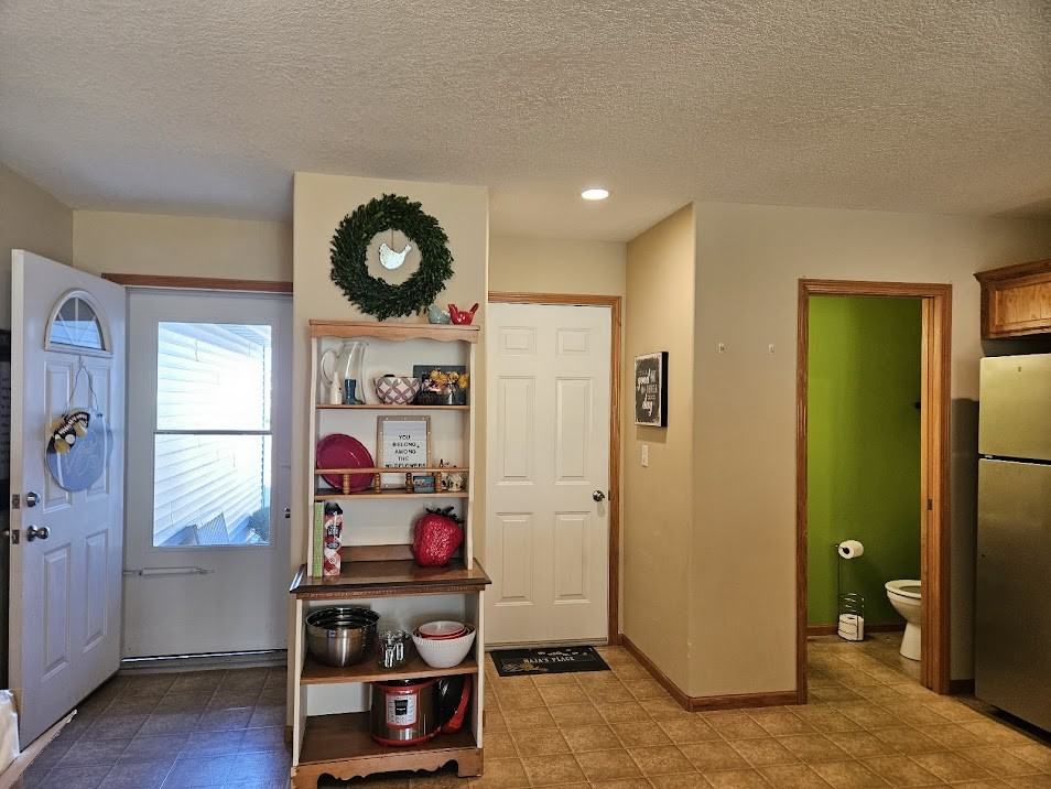 212 Alydar Dr #212 - Photo 2 of 14
