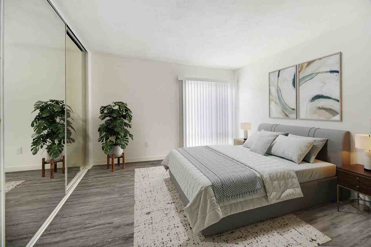 Willis Park East - Photo 3 of 19