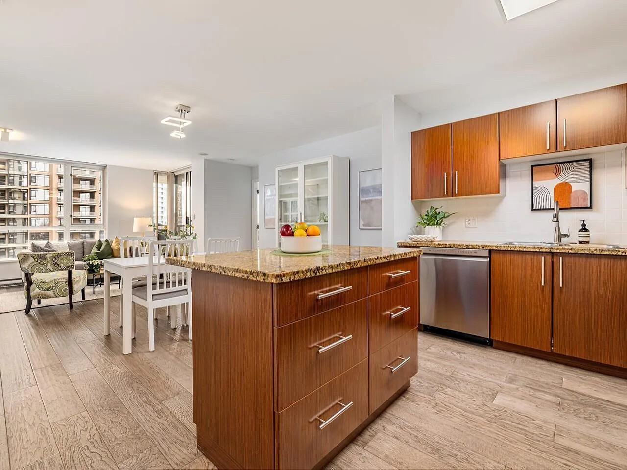 2088 Madison Ave - Photo 3 of 19