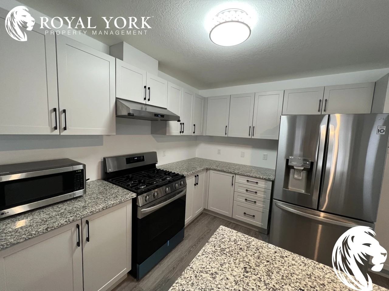 91 Woodedge Circle, Kitchener, Ontario N2R 0P8 - Photo 2 of 19