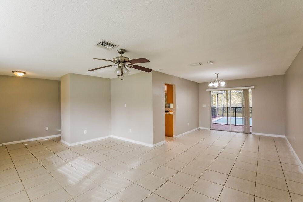 3701 Nw 82nd Ave - Photo 3 of 16