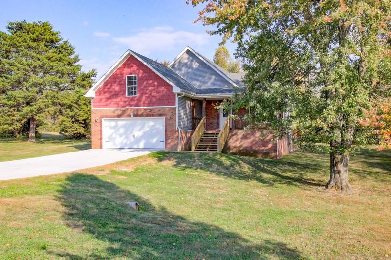 800 Hammacksville Rd - Photo 2 of 50