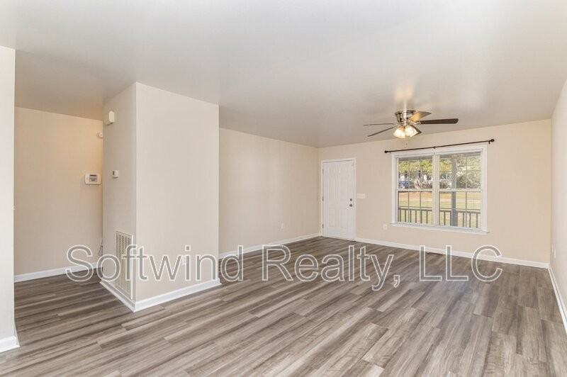 1519 Elmwood Ave - Photo 6 of 27