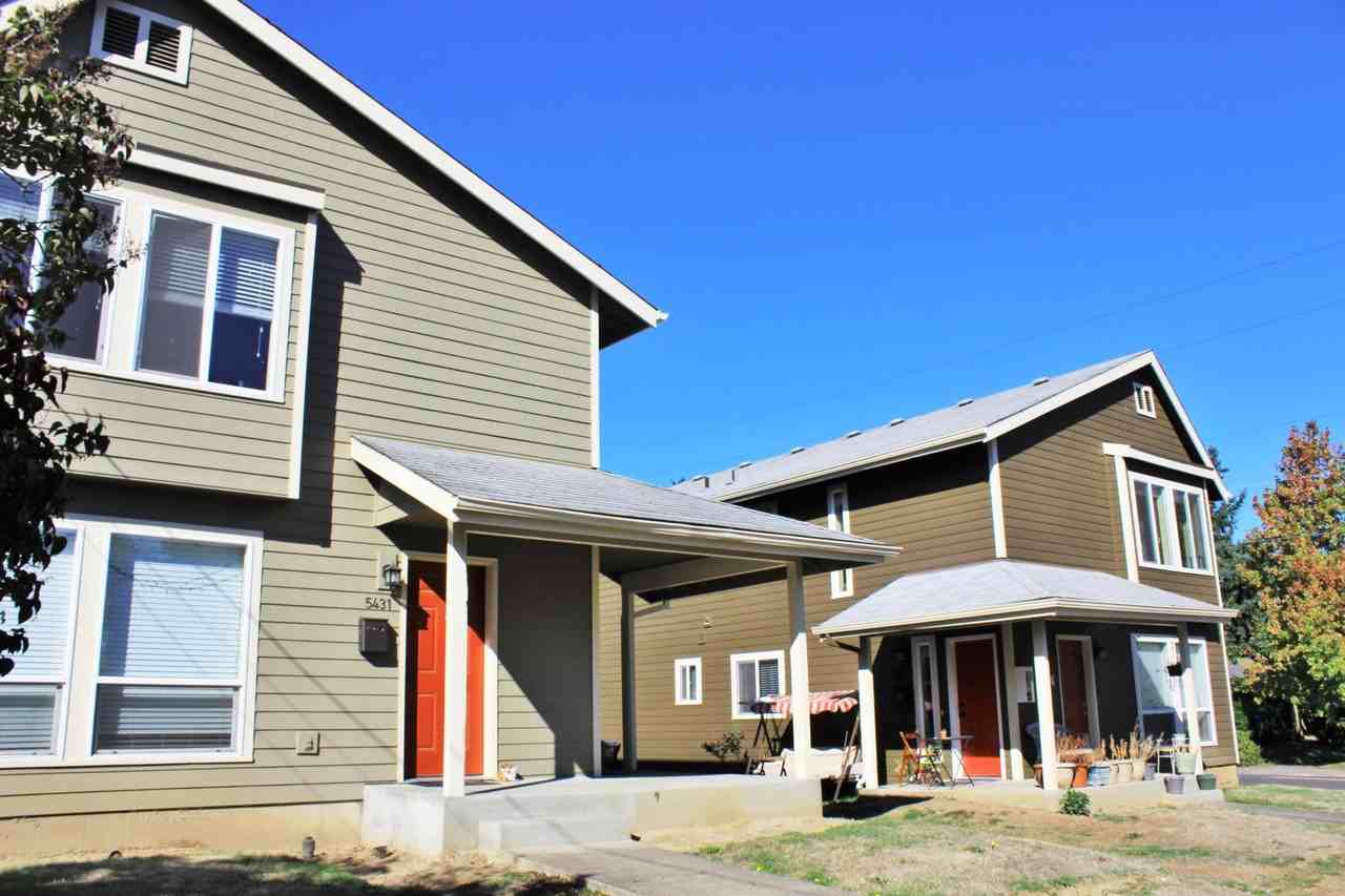 29th Avenue 4 Plex - Photo 4 of 6
