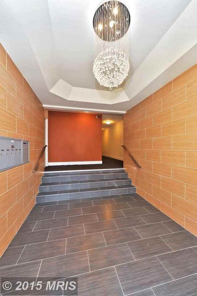 417 18th St NE - Photo 3 of 24