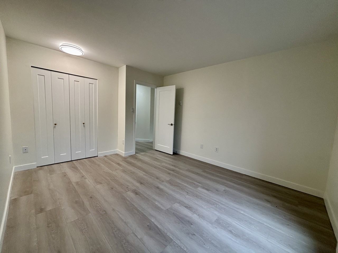 365 Ginger Drive - Photo 5 of 9