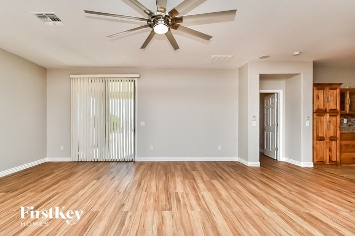 13853 N Swift Spear Dr - Photo 3 of 15