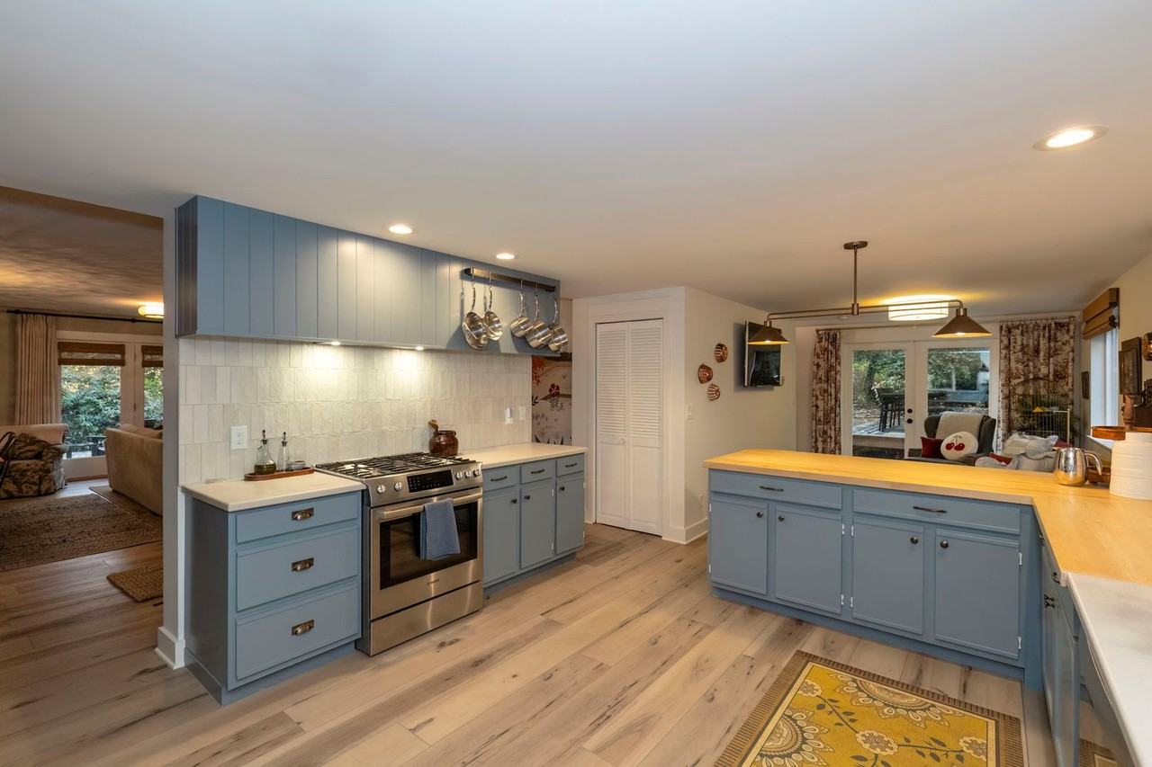 15335 Sunrise Dr Ne - Photo 2 of 50