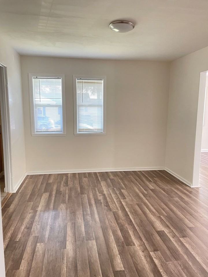 4158 David St - Photo 4 of 14