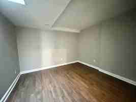 featured image of 506 W Franklin St