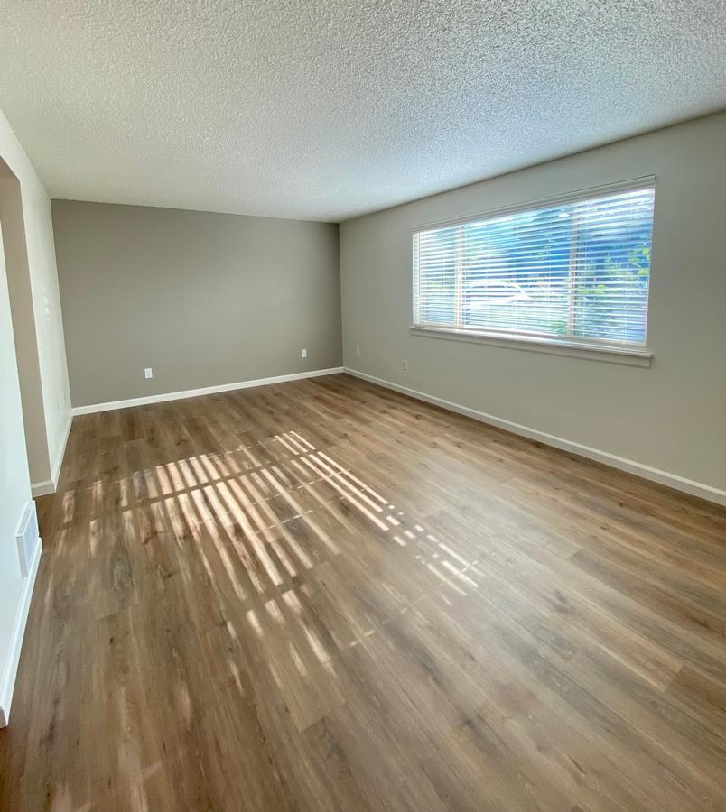 5906 158th Avenue Ct E - Photo 6 of 24