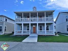 featured image of 6138 Elysian Rd #101