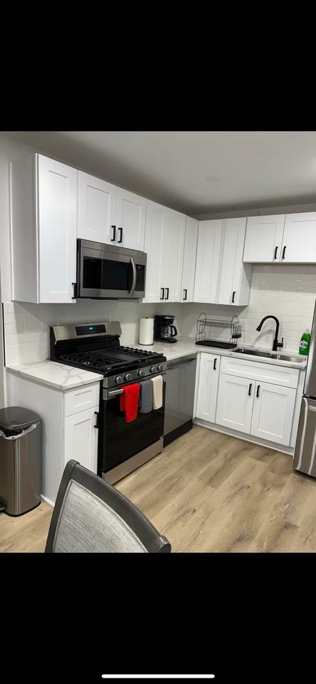 539 N Illinois Ave - Photo 3 of 11