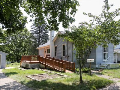 116 W Pearl St - Photo 2 of 15