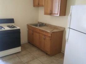 6037 Pine St - Photo 1 of 1