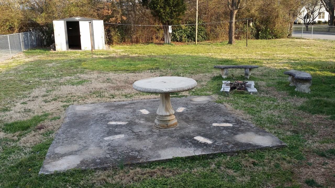 1628 Old Niles Ferry Rd - Photo 2 of 20