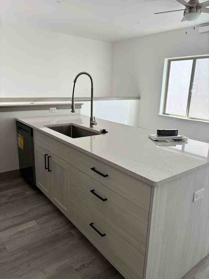 118 New St - Photo 4 of 9