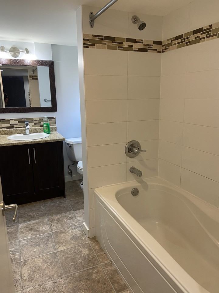 Commercial Dr & Graveley St #3 - Photo 5 of 14
