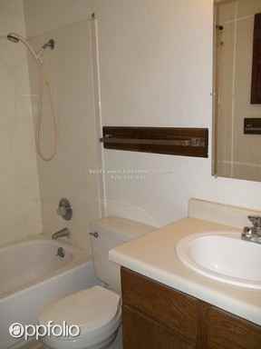 1140 Walnut Ave 51 - Photo 2 of 5