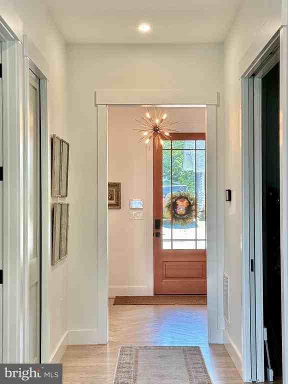 3205 23rd St N - Photo 2 of 35