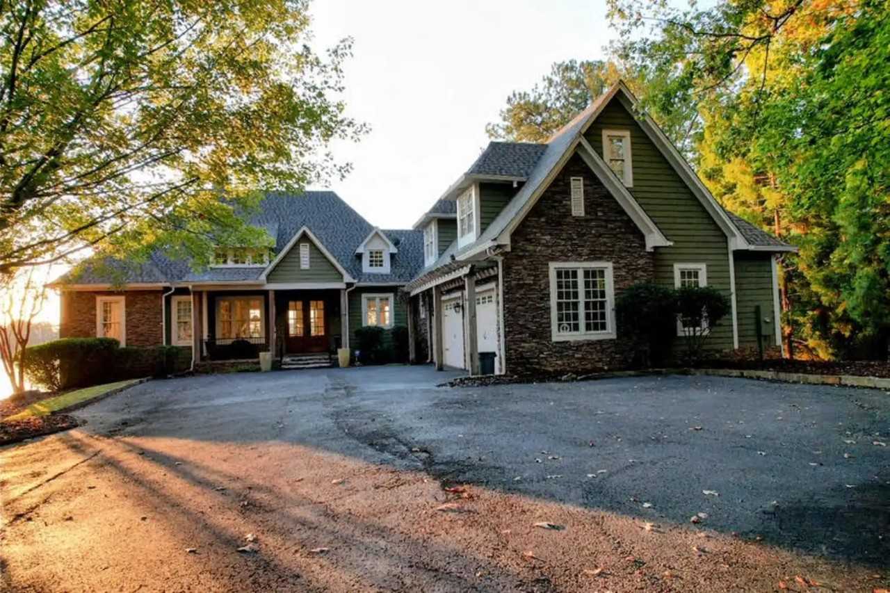 83 Fern Rdg - Photo 3 of 34