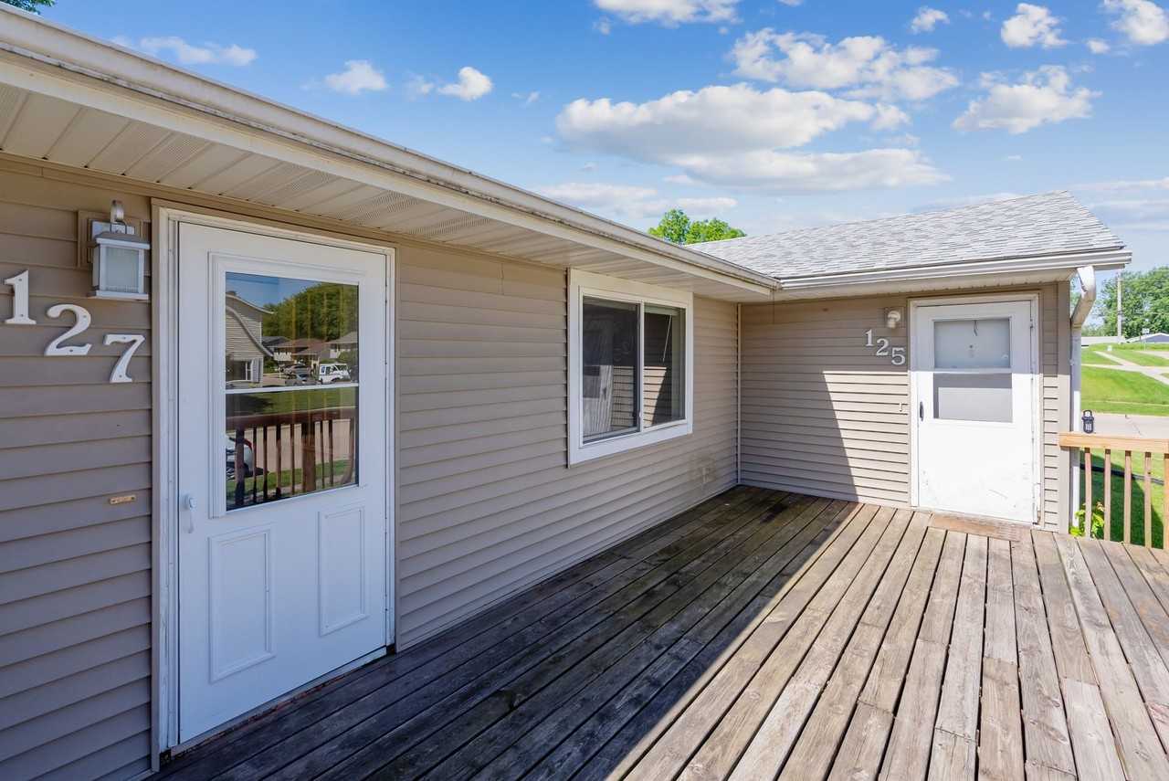 127 Westgate Ave - Photo 2 of 29