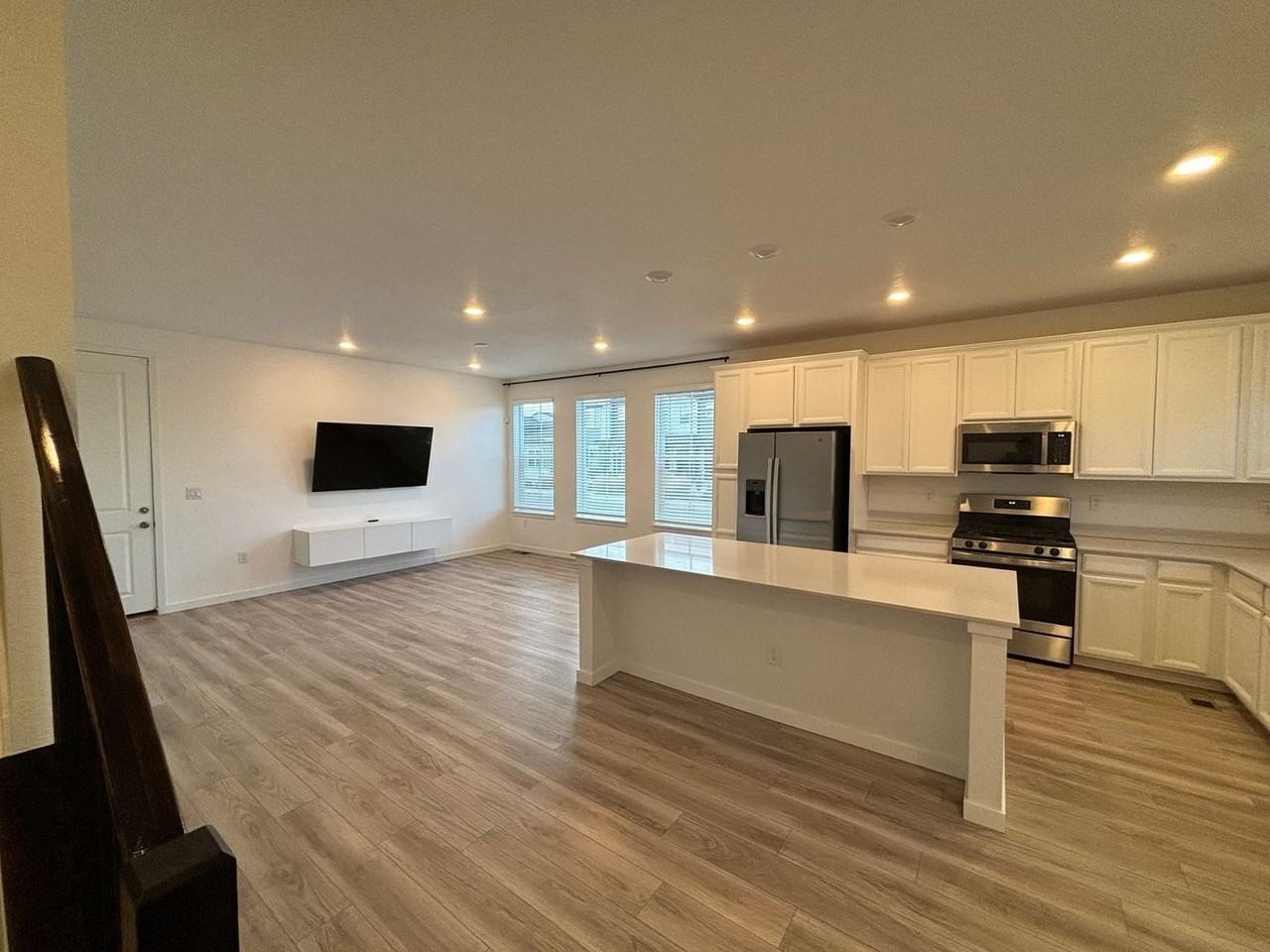 2026 S Vance Way - Photo 3 of 20