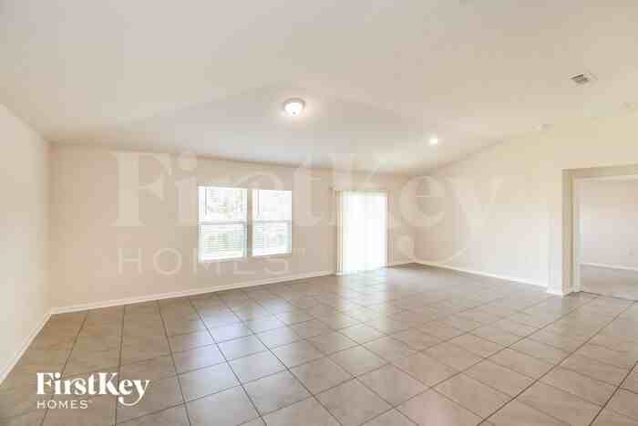 75186 Nassau Station Way - Photo 2 of 16