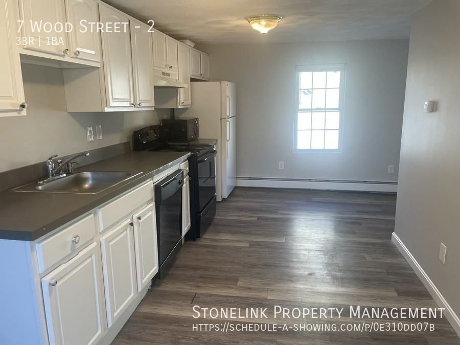 7 Wood St #2 - Photo 3 of 17