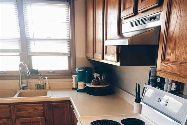 1804 W 22nd St - Photo 3 of 12