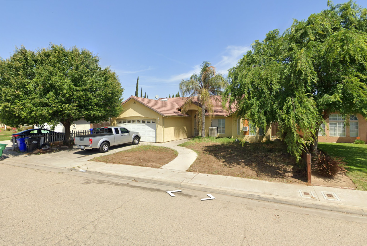 1146 W Forest Ave - Photo 3 of 3