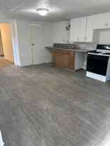 29 Oakwood Rd #4 - Photo 1 of 1