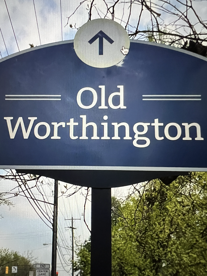 5798 N High St #B - Photo 2 of 9