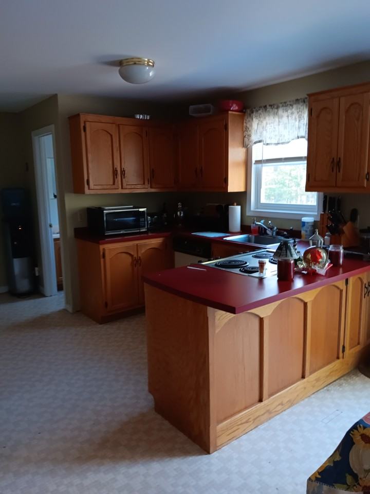 208 Maplewold Rd #NA - Photo 3 of 15