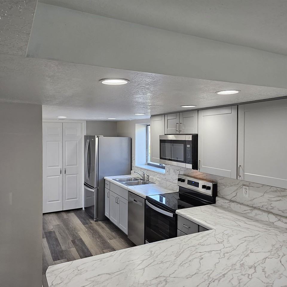 4640 S 3800 W #NA - Photo 4 of 11