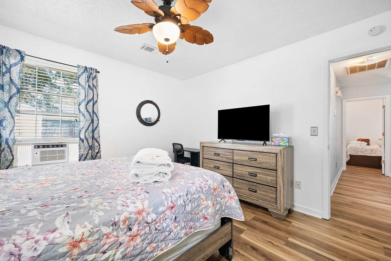 114 Cambridge Rd #NA - Photo 3 of 22