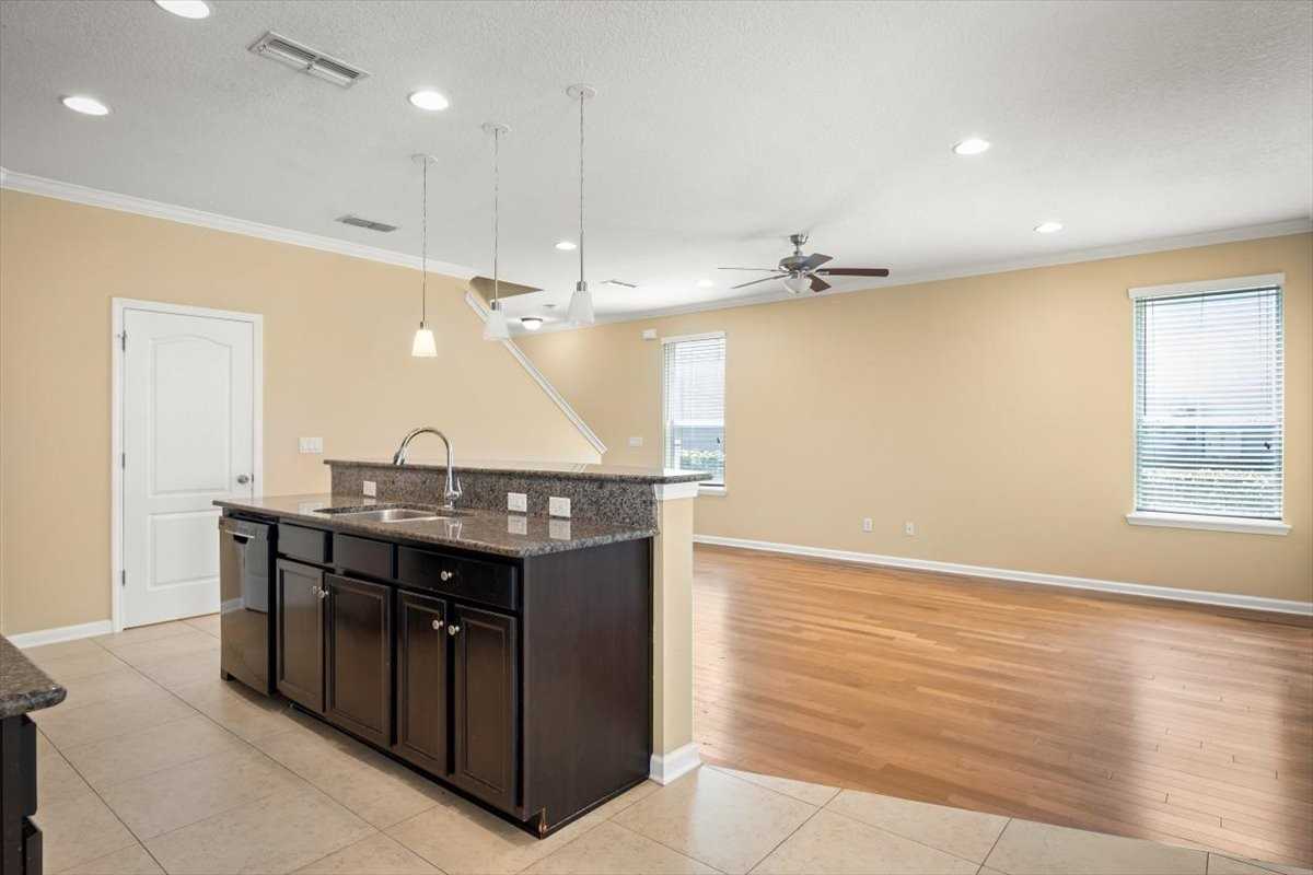 408 Walnut Dr #NA - Photo 3 of 14