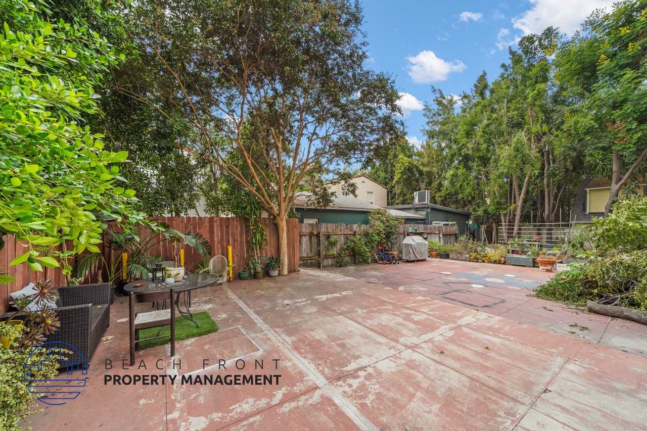 6128-6134 Wilshire Blvd., 6111-7 Warner Dr. - Photo 4 of 24