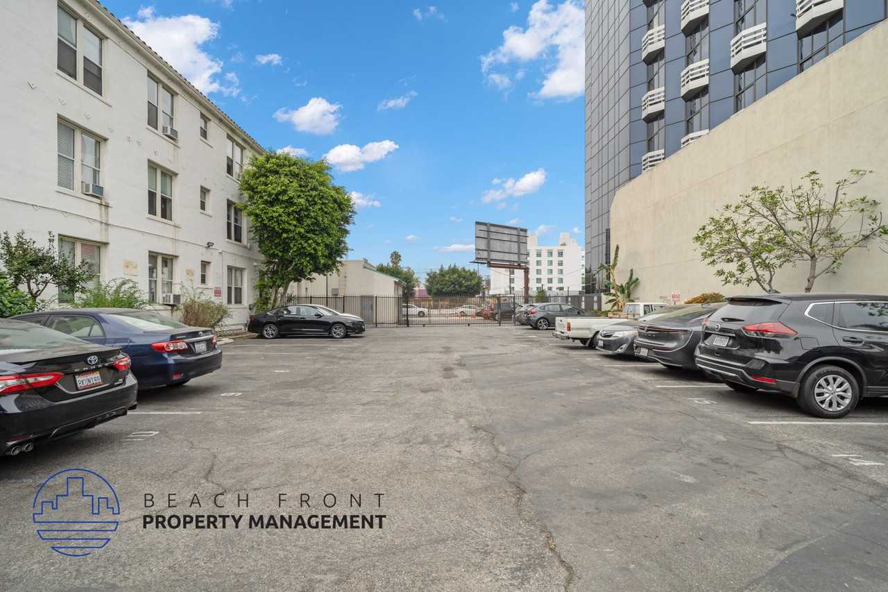 6128-6134 Wilshire Blvd., 6111-7 Warner Dr. - Photo 6 of 24