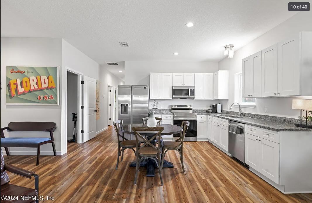 Hamilton Ave - Photo 3 of 7