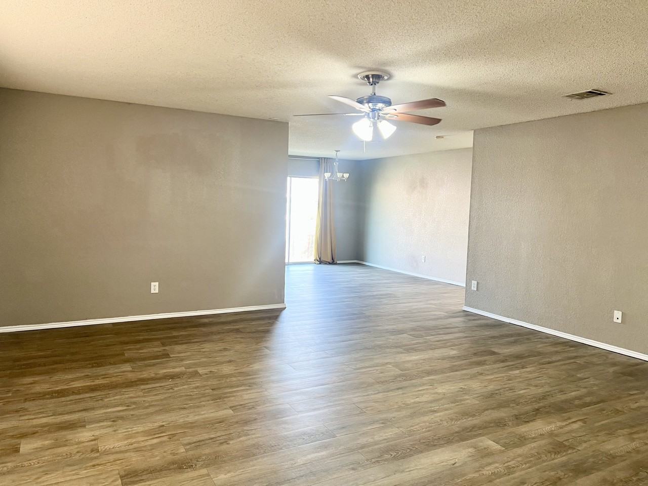 9908 Peregrine Trail - Photo 5 of 22