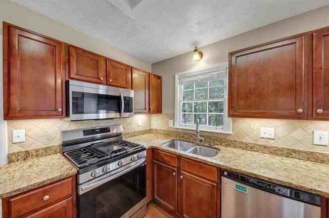 Casa Loma Dr & Georgian Woods Cir #1B - Photo 2 of 25