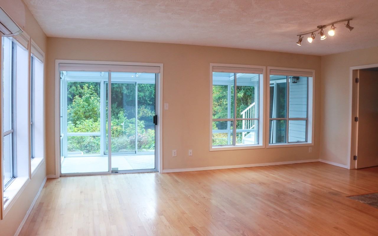 11162 Tanager Road - Photo 2 of 30