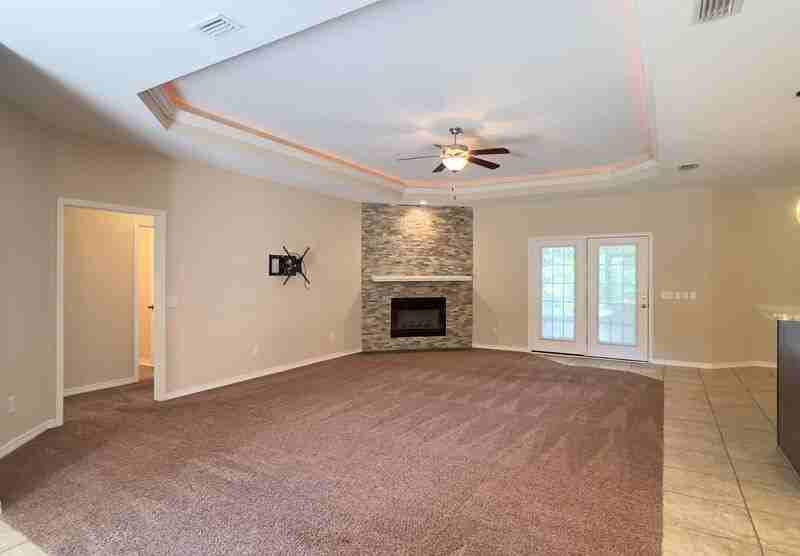 8111 Dooley Dr - Photo 6 of 45