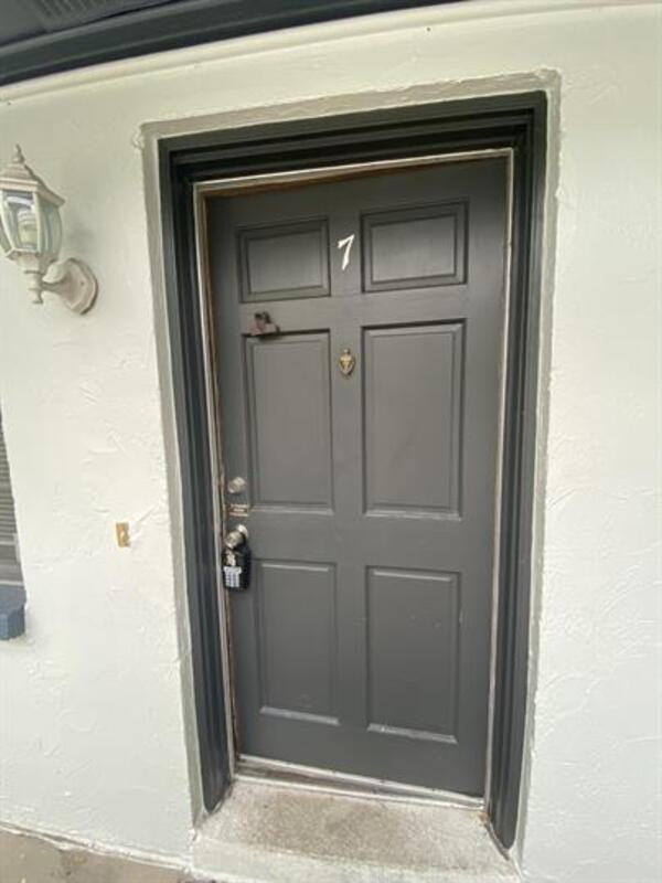 605 92nd Ave N - Photo 2 of 15