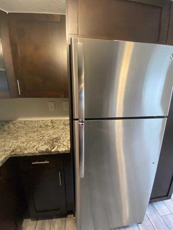 605 92nd Ave N - Photo 7 of 15