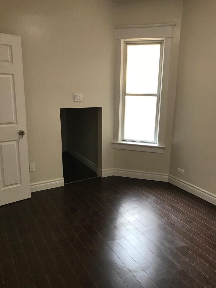 121 Baldwin Street - Photo 3 of 4