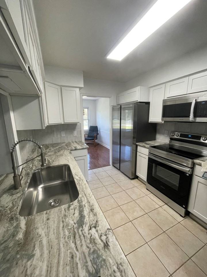 118 Buccaneer Rd - Photo 2 of 10